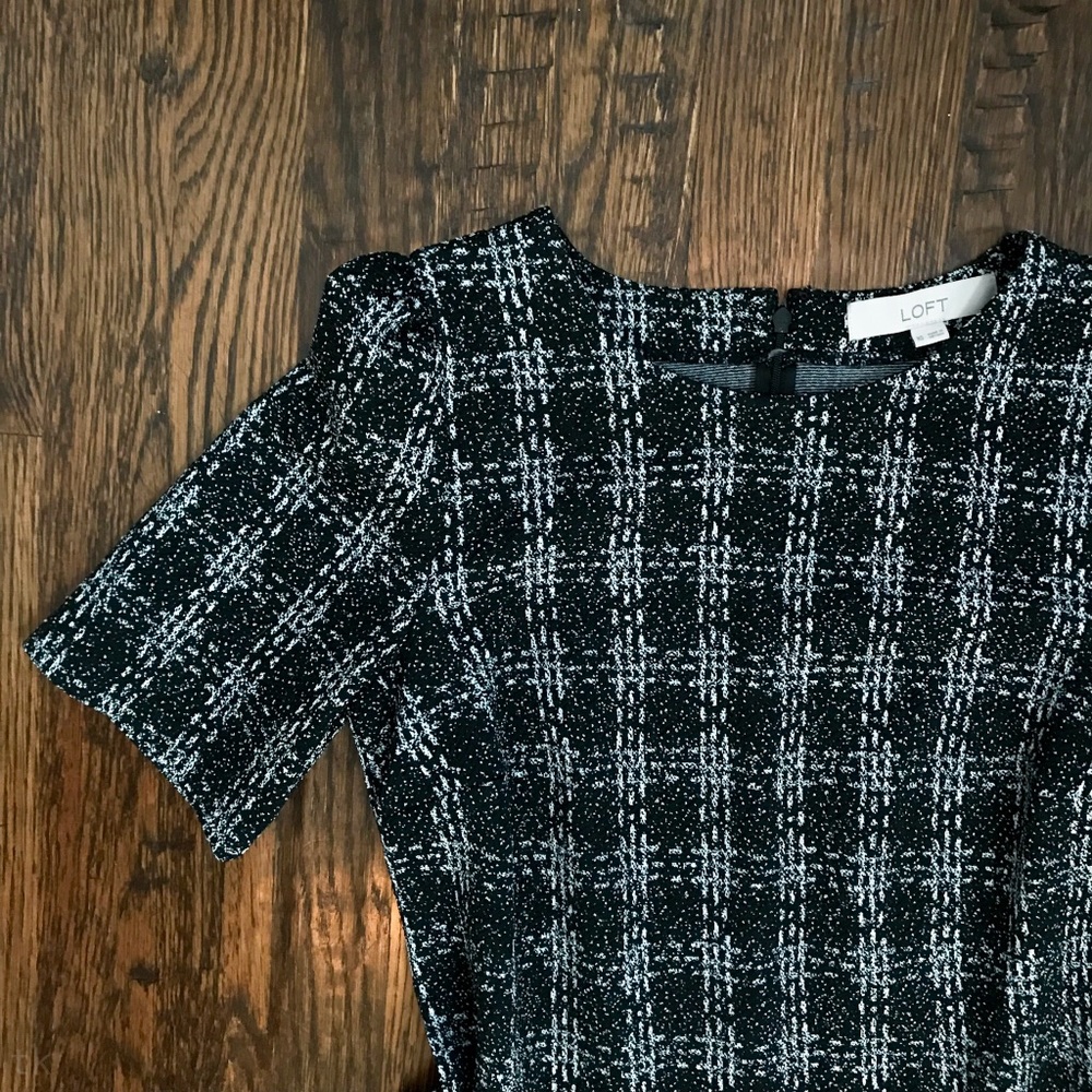 NWT Loft | Plaid Knit Flounce Dress - Picture 4 of 6